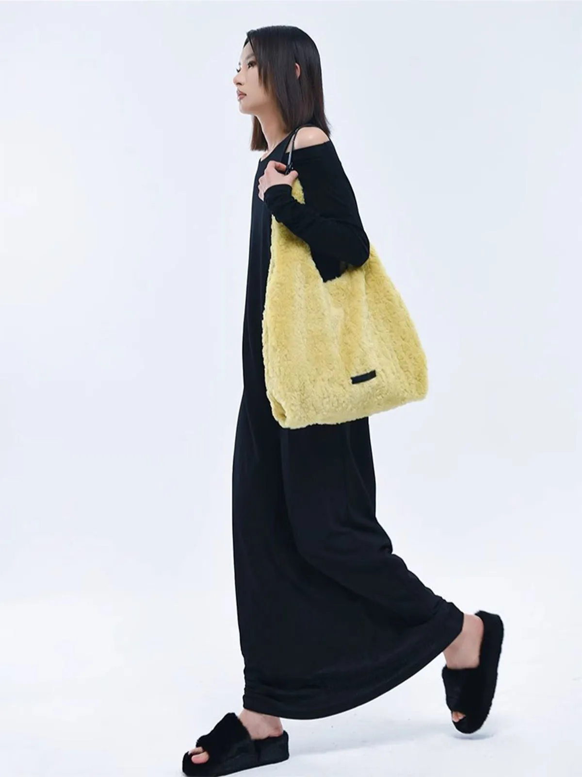 Large Capacity 5-Color Versatile Shoulder Bag