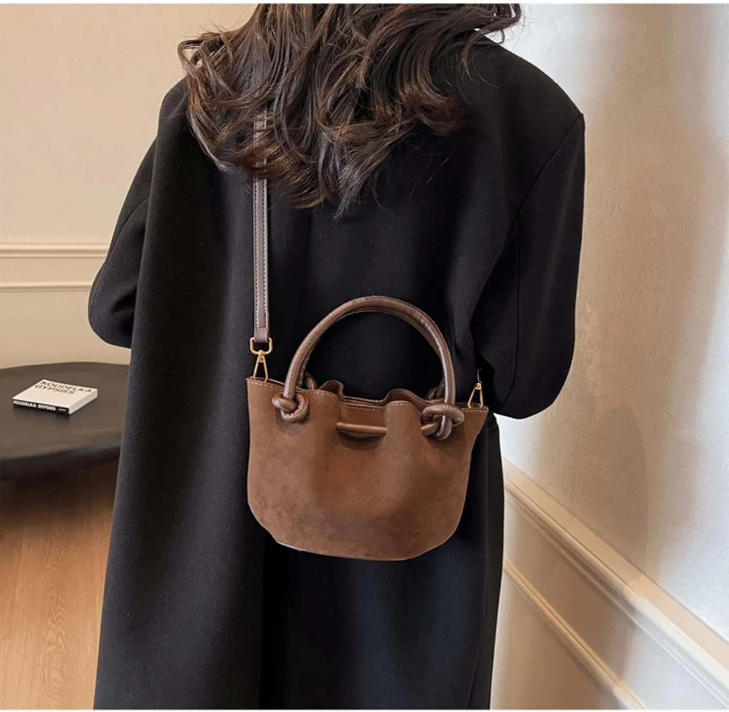 Leopard Purse with Inner Pocket Mini Bucket Bag Knotted Handle Cheetah Print Crossbody Purse Casual Hangouts