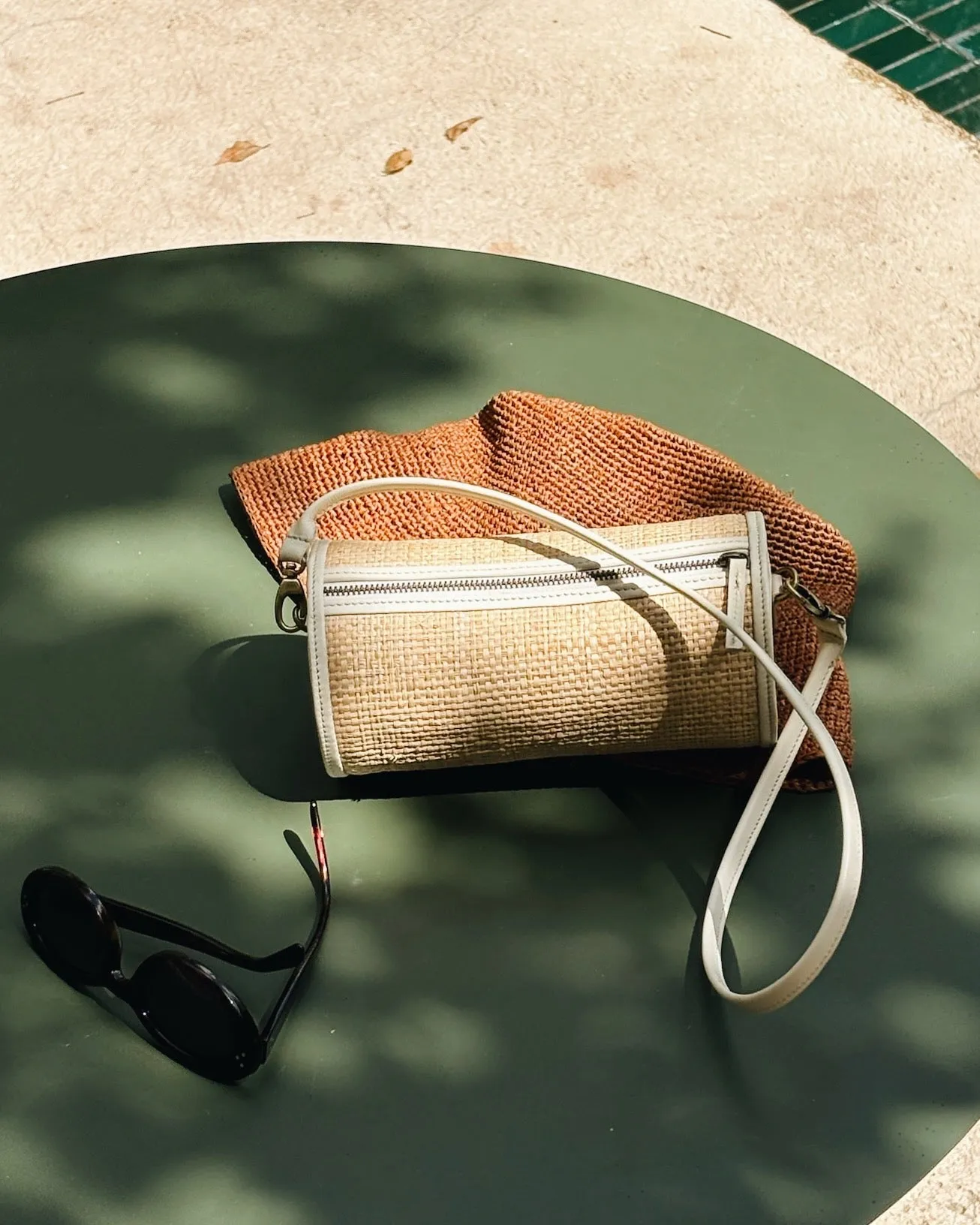 Lilou Handbag in Copper Raffia