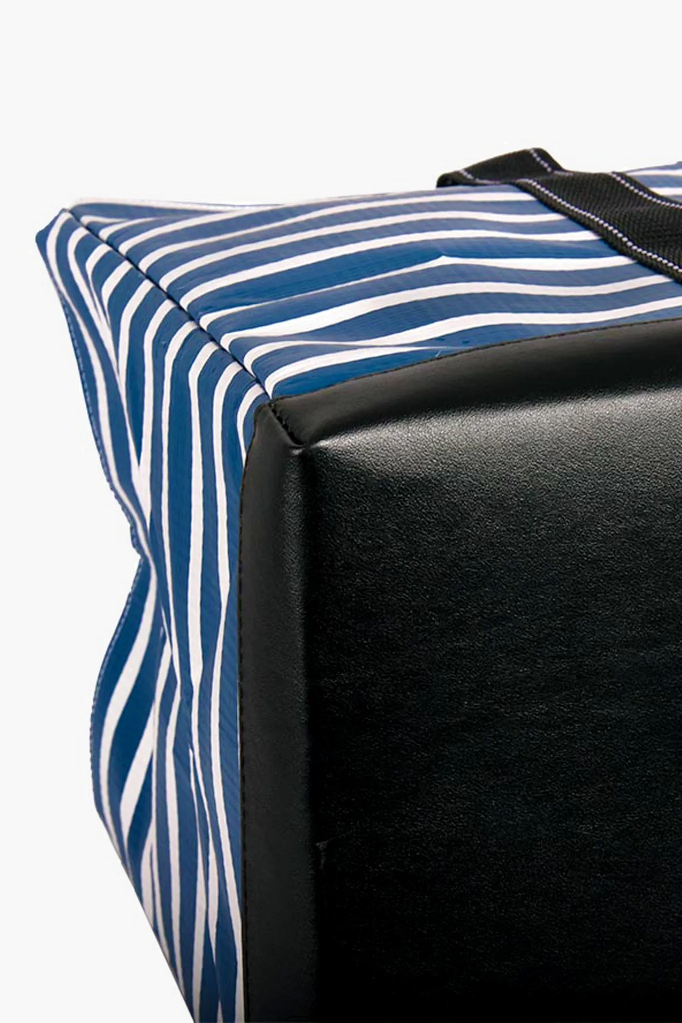 Nantucket Navy Deano Bag